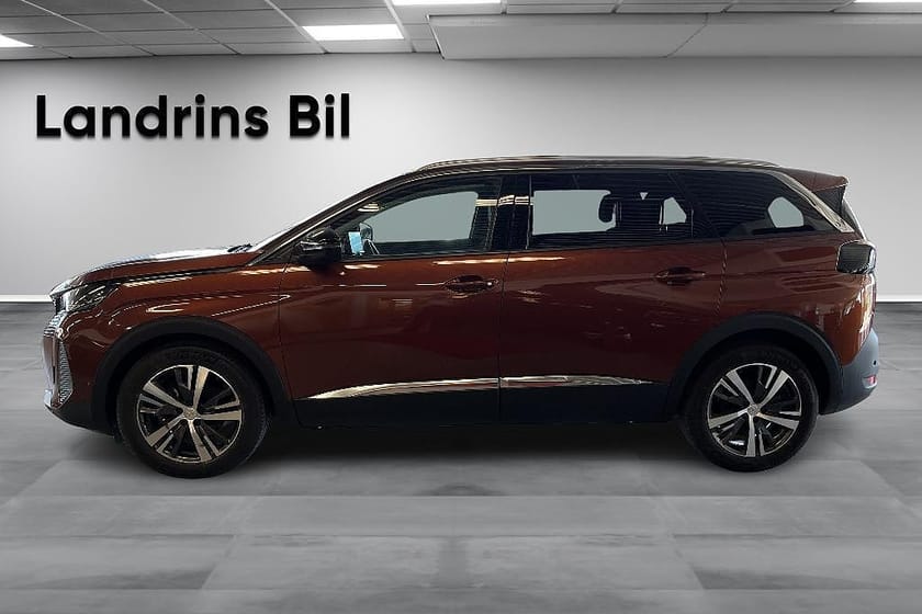 Bild 4 av Peugeot 5008 1.2 PureTech 130  Allure Pack 7-sits / Drag / MOMS
