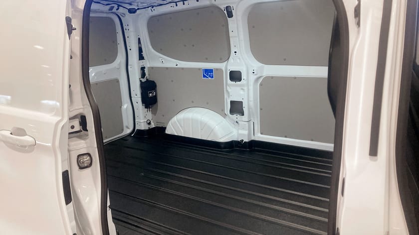 Bild 4 av Ford E-Transit Custom 340 AWD SPORT | SKÅP 320S | 218Hk |  Aut |