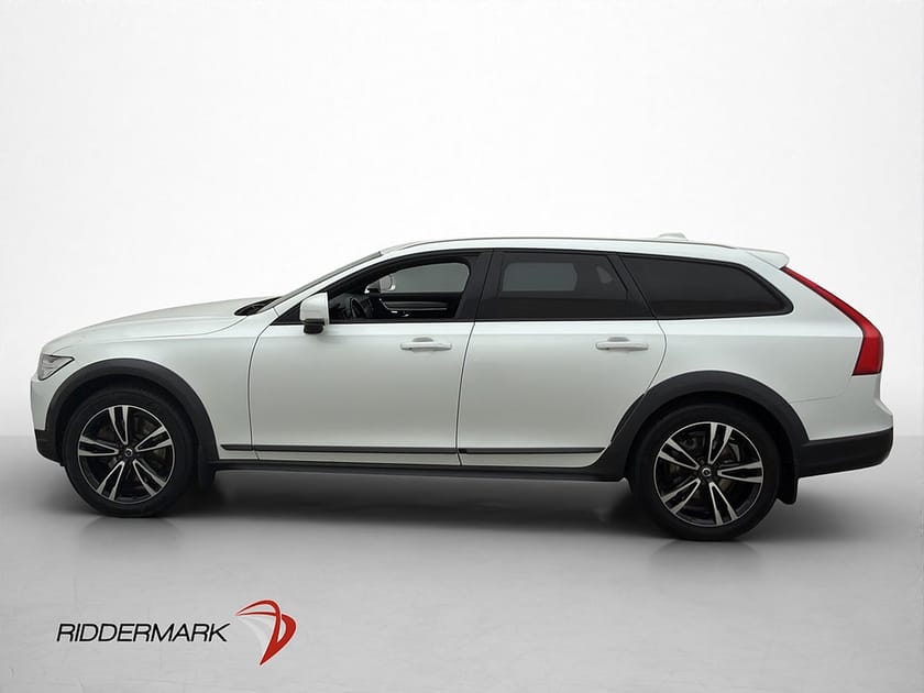 Bild 4 av Volvo V90 Cross Country D4 AWD 190hk Pro Drag Skinn  Kamera
