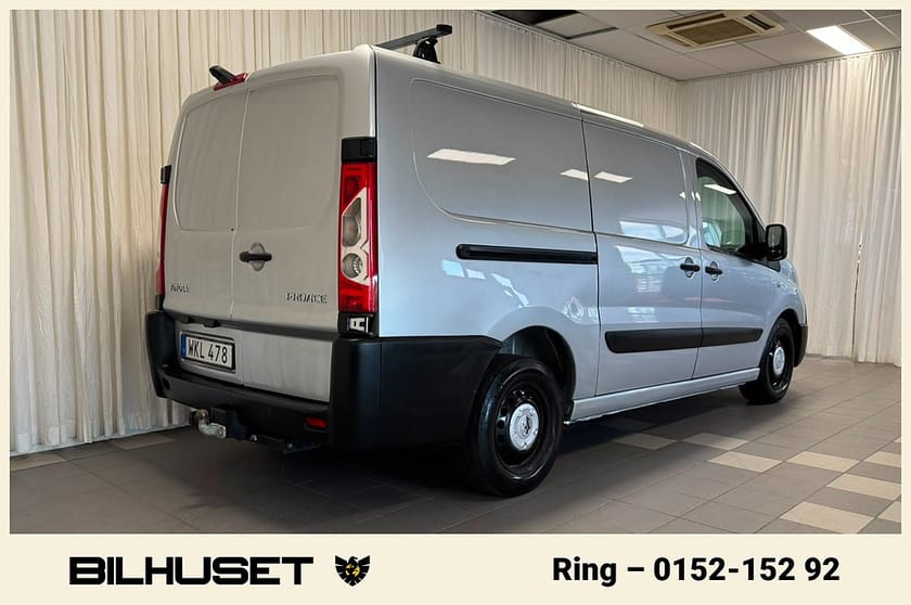 Bild 3 av Toyota ProAce Skåpbil 2.0 D-4D Drag B-kamera