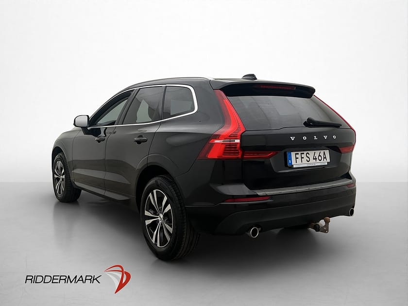 Bild 5 av Volvo XC60 B4 AWD Momentum Advc SE Pano H/K Skinn Värm Drag