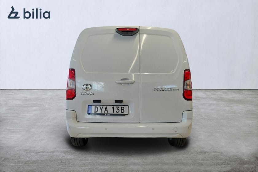 Bild 4 av Toyota ProAce City LONG 1,5D ADBLUE 130 HK S&S AUT 8 PROF
