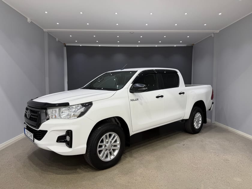 Bild 1 av Toyota Hilux Dubbelhytt 
