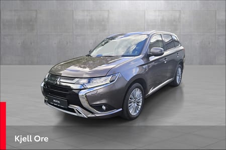 Mitsubishi Outlander PHEV Invite 2,4 230hk