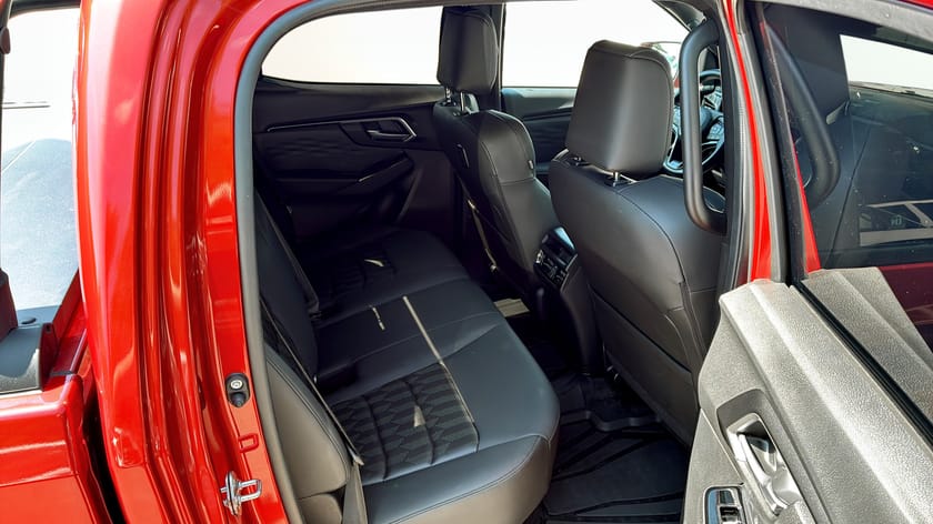 Bild 5 av Isuzu D-Max Crew Cab XRX Double Aut CNG 4wd