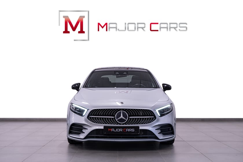 Bild 2 av Mercedes-Benz A 200 Sedan AMG Night Pano Ambient Wide Premium Distronic