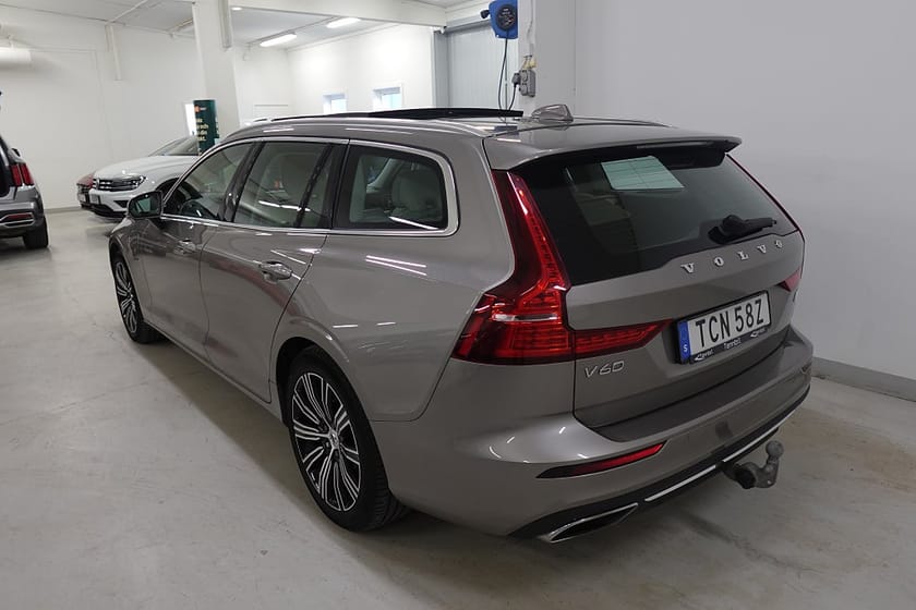 Bild 4 av Volvo V60 Recharge T6 AWD Aut Inscription Pano Läder H/K Drag