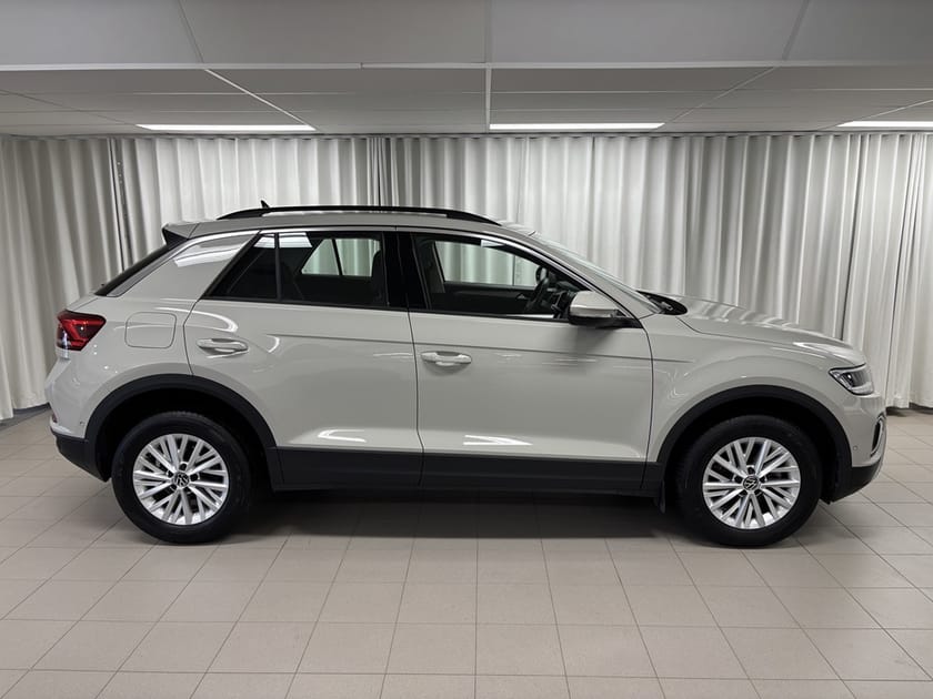 Bild 2 av Volkswagen T-Roc 1.0 TSI 110HK Backkamera