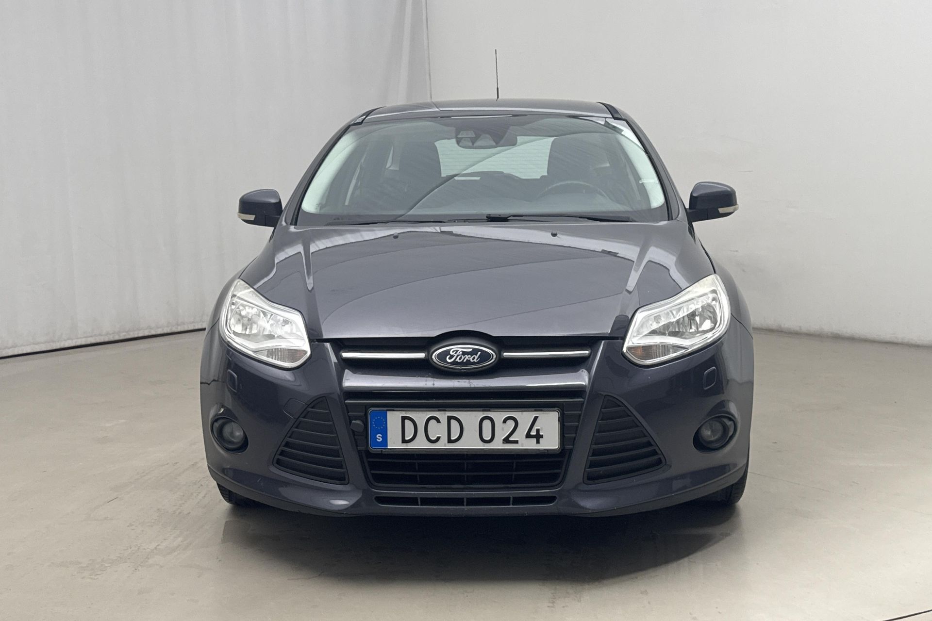 Ford Focus Kombi 1.6 TDCi Manuell 2011, bild 5/10