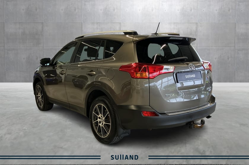 Bilde 3 av Toyota RAV4 2.2l 150hk AWD - Active, Tilhengerfeste, Ledbar