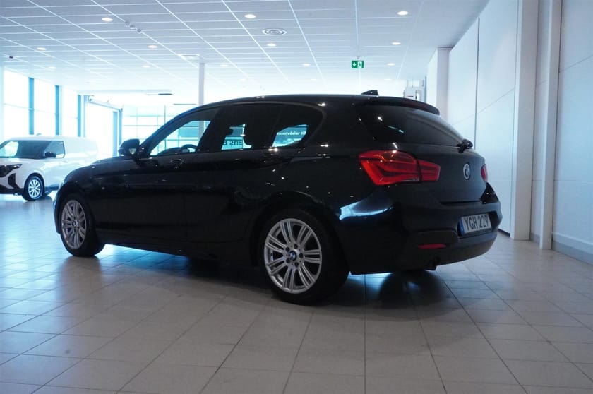 Bild 3 av BMW 118i 5dr M-Sport LED PDC