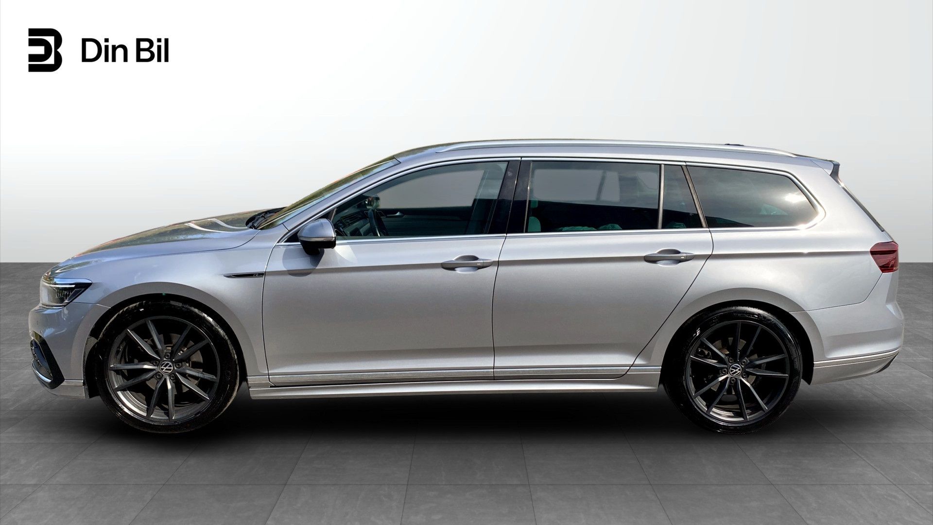 Volkswagen Passat 2022, bild 2/23
