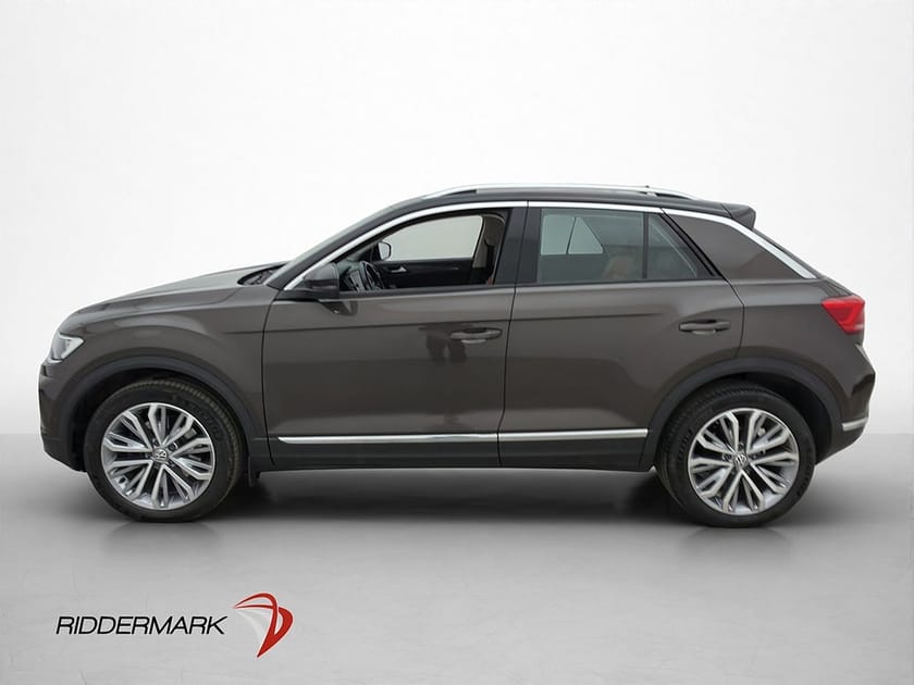 Bild 5 av Volkswagen T-Roc TDI 4M 150hk Cockpit Pano Värm Skinn Drag