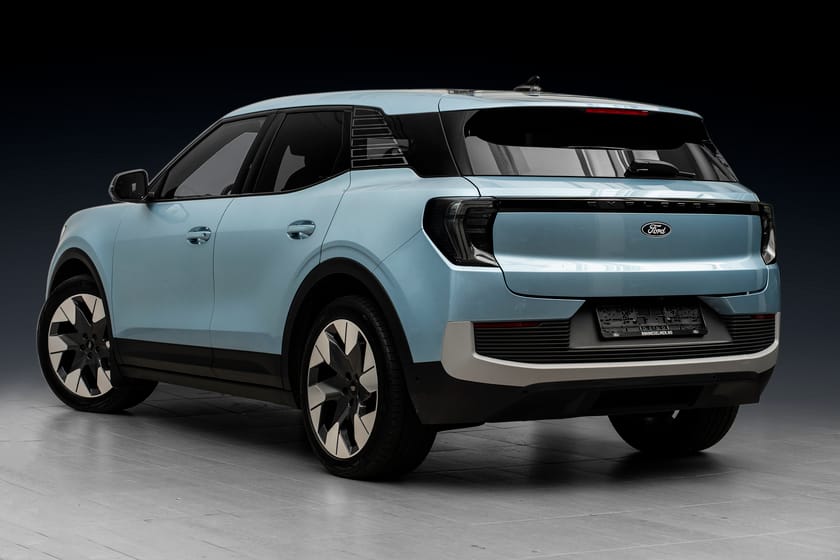 Bilde 2 av Ford Explorer EV Extended Range AWD