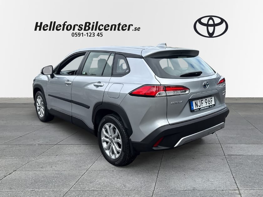 Bild 2 av Toyota Corolla Cross Hybrid AWD-i 2,0 Active Plus Motorv P-sensorer Vhjul