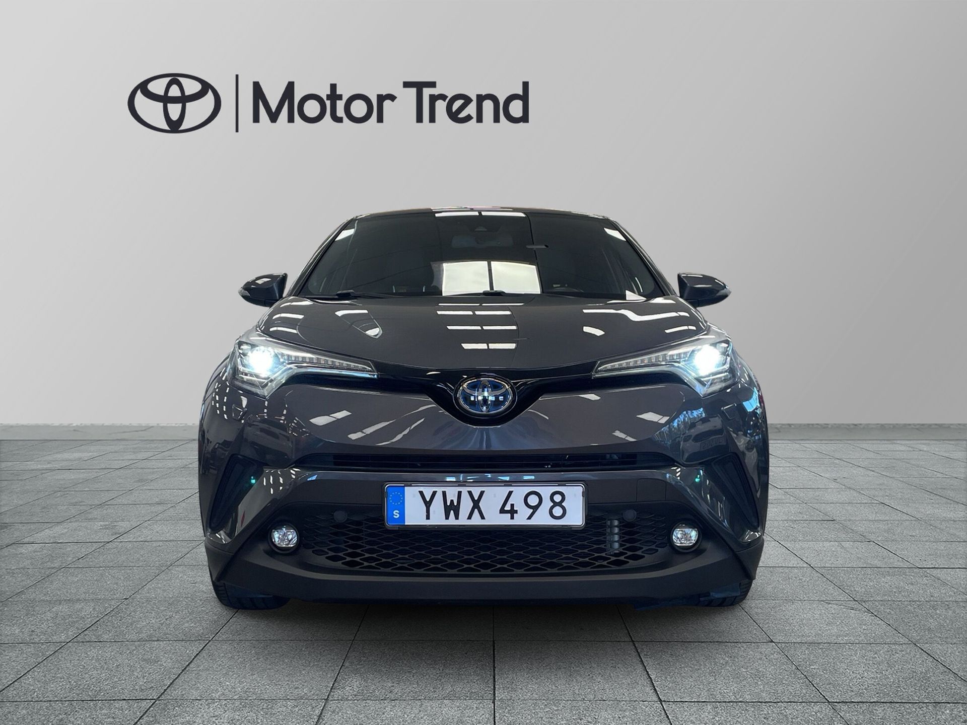 Toyota C-HR 2019, photo 6/10