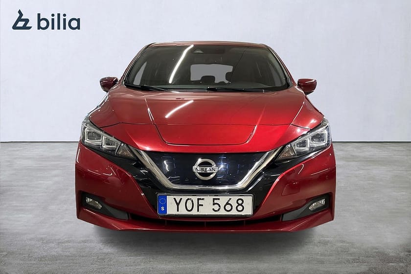Bild 3 av Nissan Leaf 40kWh Tekna / V-pump / 360-Kam / Bose / Navi / CarPlay