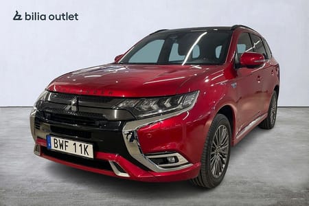 Mitsubishi Outlander PHEV S-Edition AWD / 1-Ägare / Taklucka / Drag / 360