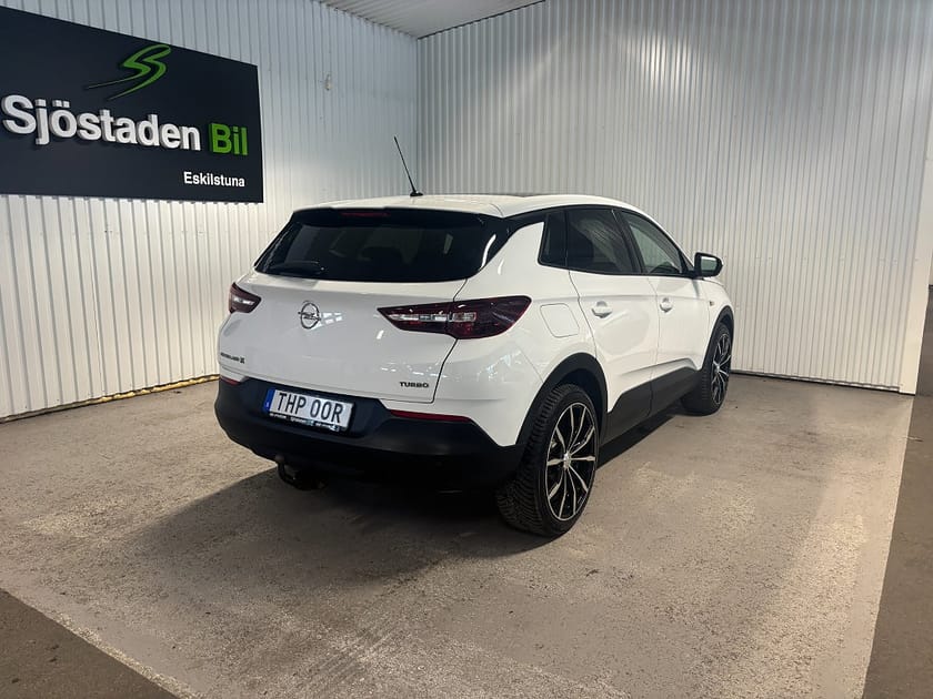 Bild 4 av Opel Grandland X 1.2 Turbo Drag/Pano/kupévärmare