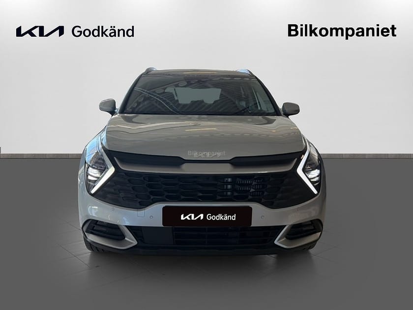 Bild 2 av Kia Sportage PHEV Advance MOMS H/K-ljud SoV-däck  Värmare Kamera