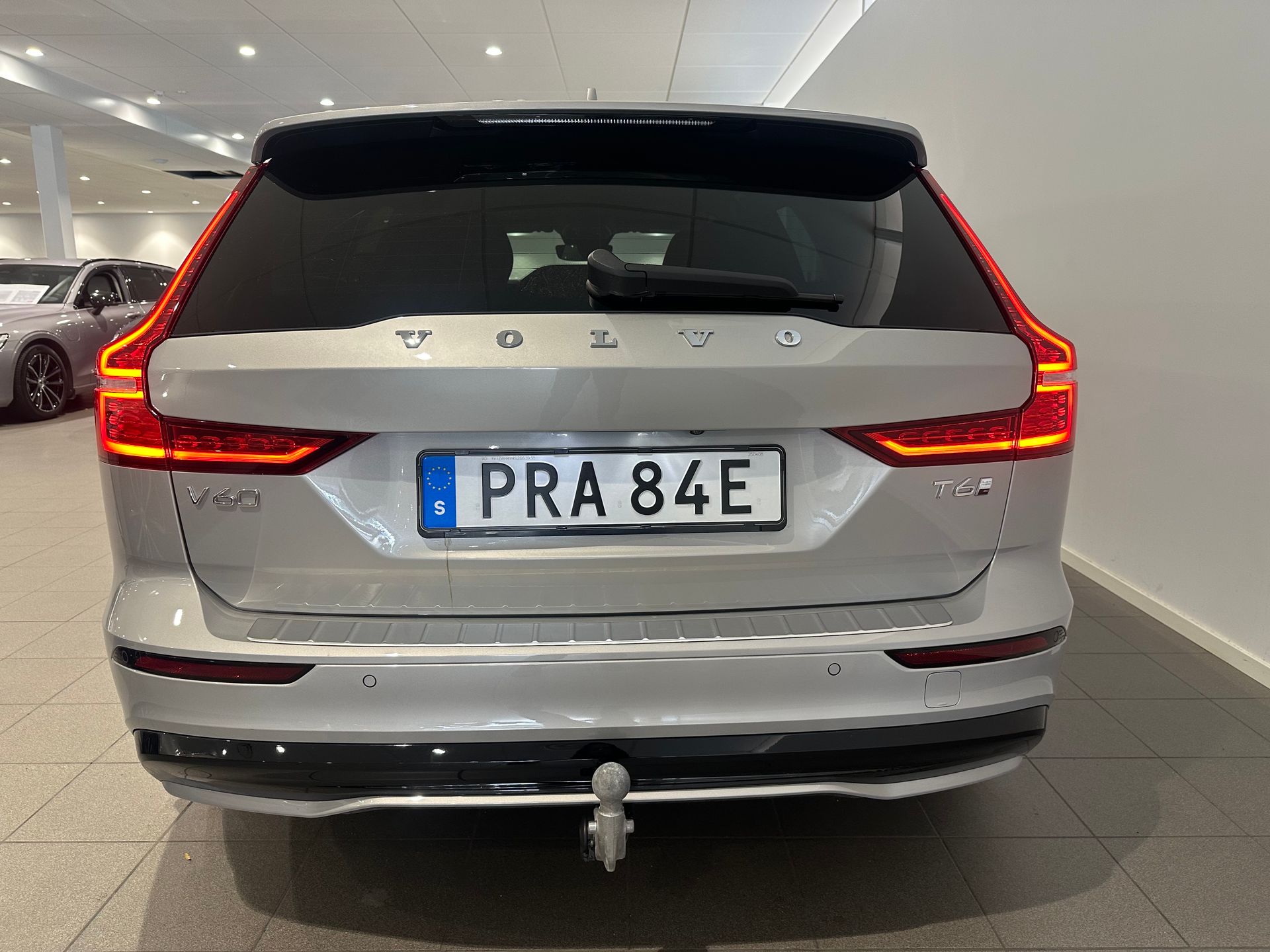 Volvo V60 T6 Plus Dark Nordic Edition 2025, bild 4/10
