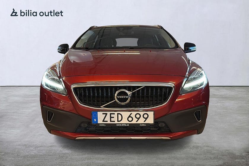 Bild 3 av Volvo V40 Cross Country T3 Business Advanced B-Kam Navi Värmare Dragkrok