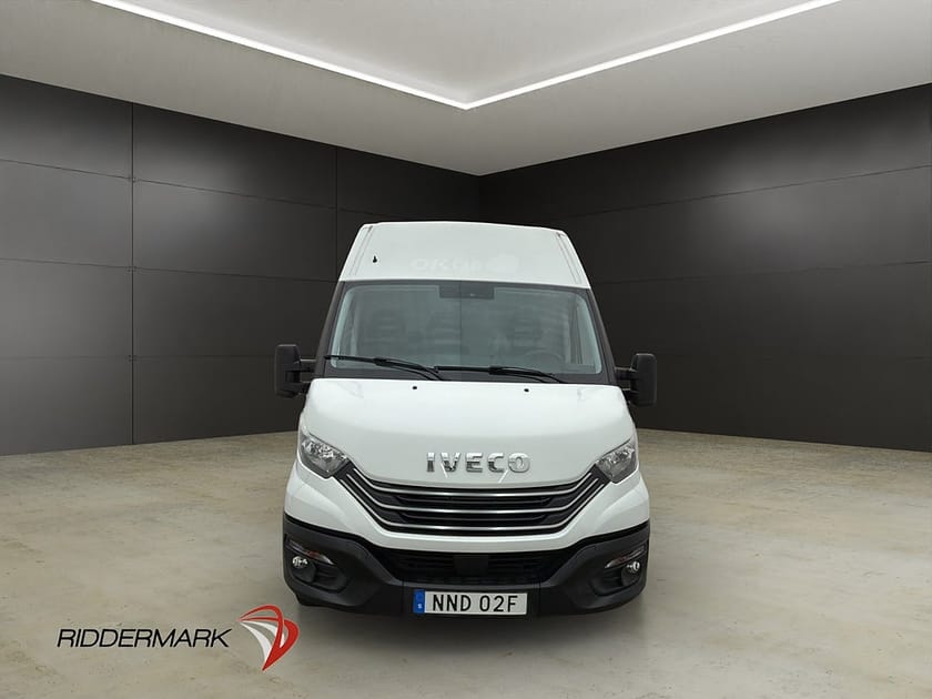 Bild 5 av Iveco Daily 35-140 Van L4H2 2.3JTD 136hk Värmare PDC 3-Sits Moms