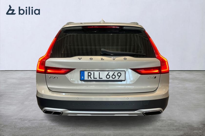 Bild 5 av Volvo V90 Cross Country D4 AWD Navigation Parkeringssensor fram/bak on Call