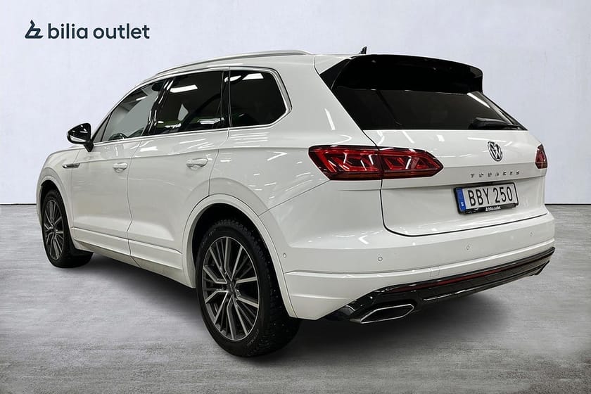 Bild 4 av Volkswagen Touareg R-line 3.0 V6 TDI 4Motion 286hk Värmare Drag Backkamera