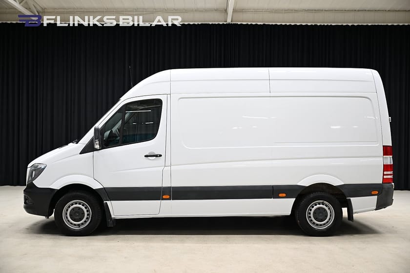 Bild 2 av Mercedes-Benz Sprinter 316 BlueTEC Skåpbil 7G-Tronic 163HK Automat|Backkamera|Värmare|EnÄgare