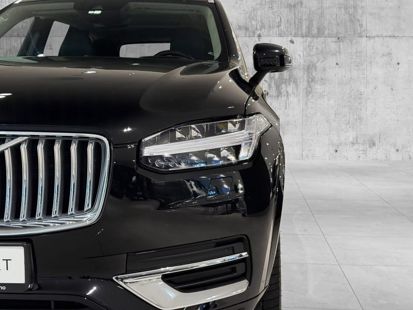 Bilde 4 av Volvo XC90 T8 AWD Inscr KROK|B&W|LUFT|22"|MASSASJE|HUD|360|8år*
