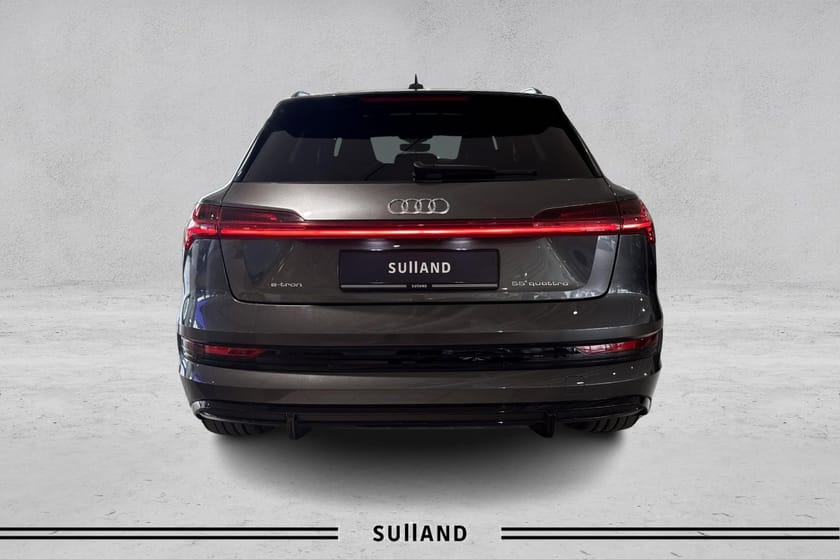 Bilde 4 av Audi e-tron 55 quattro S line Sport Black Edition