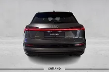 Thumnail bilde 3 av Audi e-tron 55 quattro