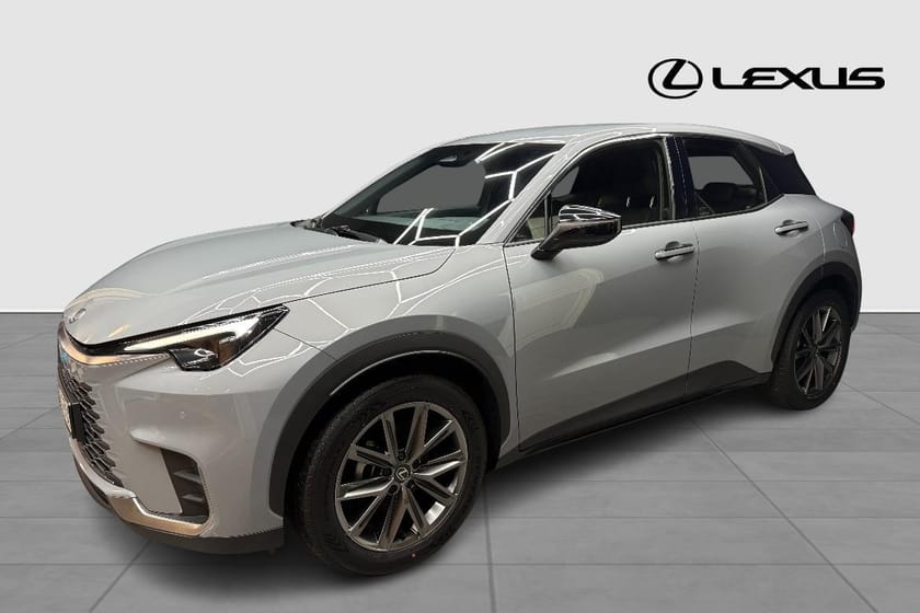 Bild 1 av Lexus LBX ELEGANT, TECH, BLACK/RED INTERIOR, FWD V-HJUL