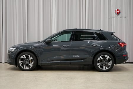 Audi Q8 50 e-tron quattro