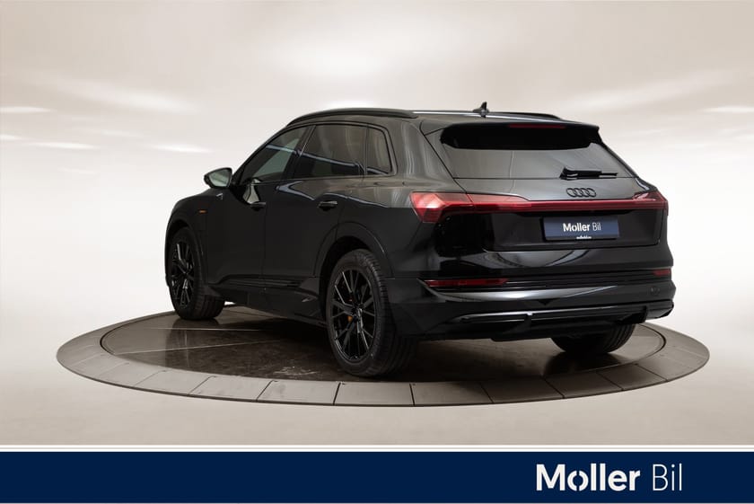 Bilde 3 av Audi e-tron 55 quattro s line sp black edit