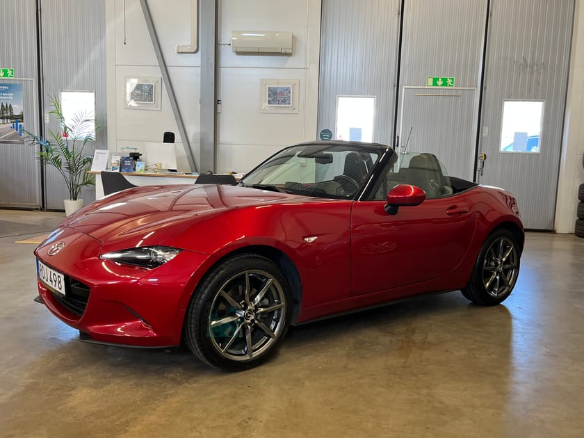 Bild 4 av Mazda MX-5 2.0 SKYACTIV-G BOSE RECARO Nav 160hk