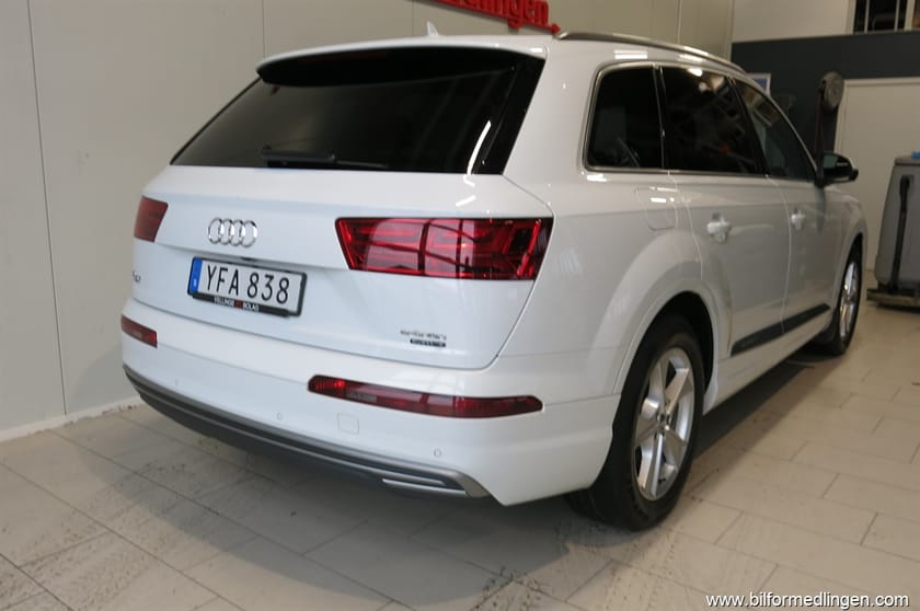 Bild 3 av Audi Q7 e-Tron 3.0 TDI Quattro Plug-in Hybrid Drag V hjul Matrix LED