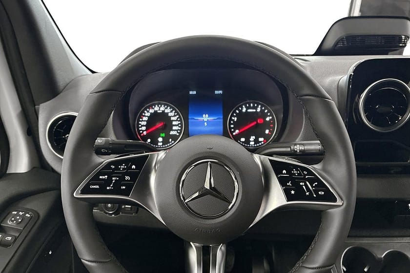 Bild 5 av Mercedes-Benz Sprinter 317 CDI RWD Panel Van