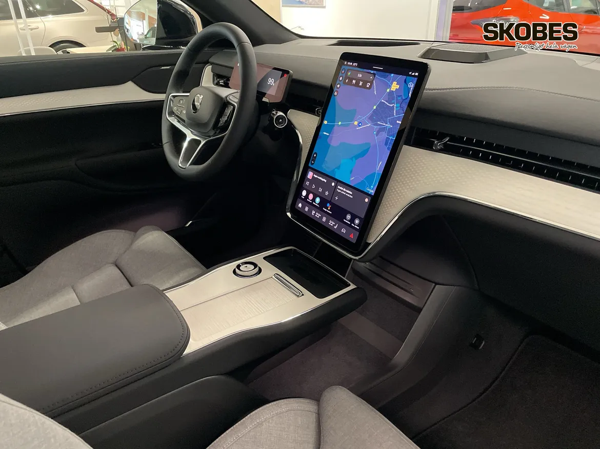 Volvo EX90