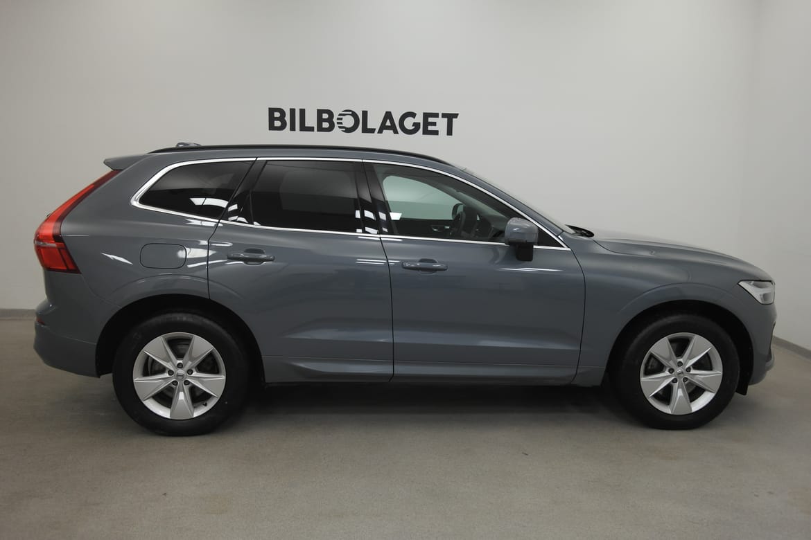 Volvo XC60 2022 - miniatyr 3