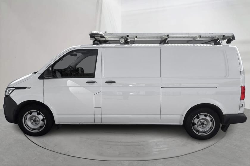 Bild 2 av Volkswagen Transporter T6 2.0 TDI BMT Skåp 4MOTION (150hk)