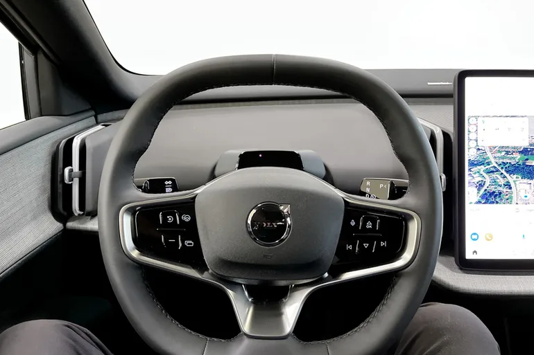 Volvo EX30 Cross Country Twin Motor Performance