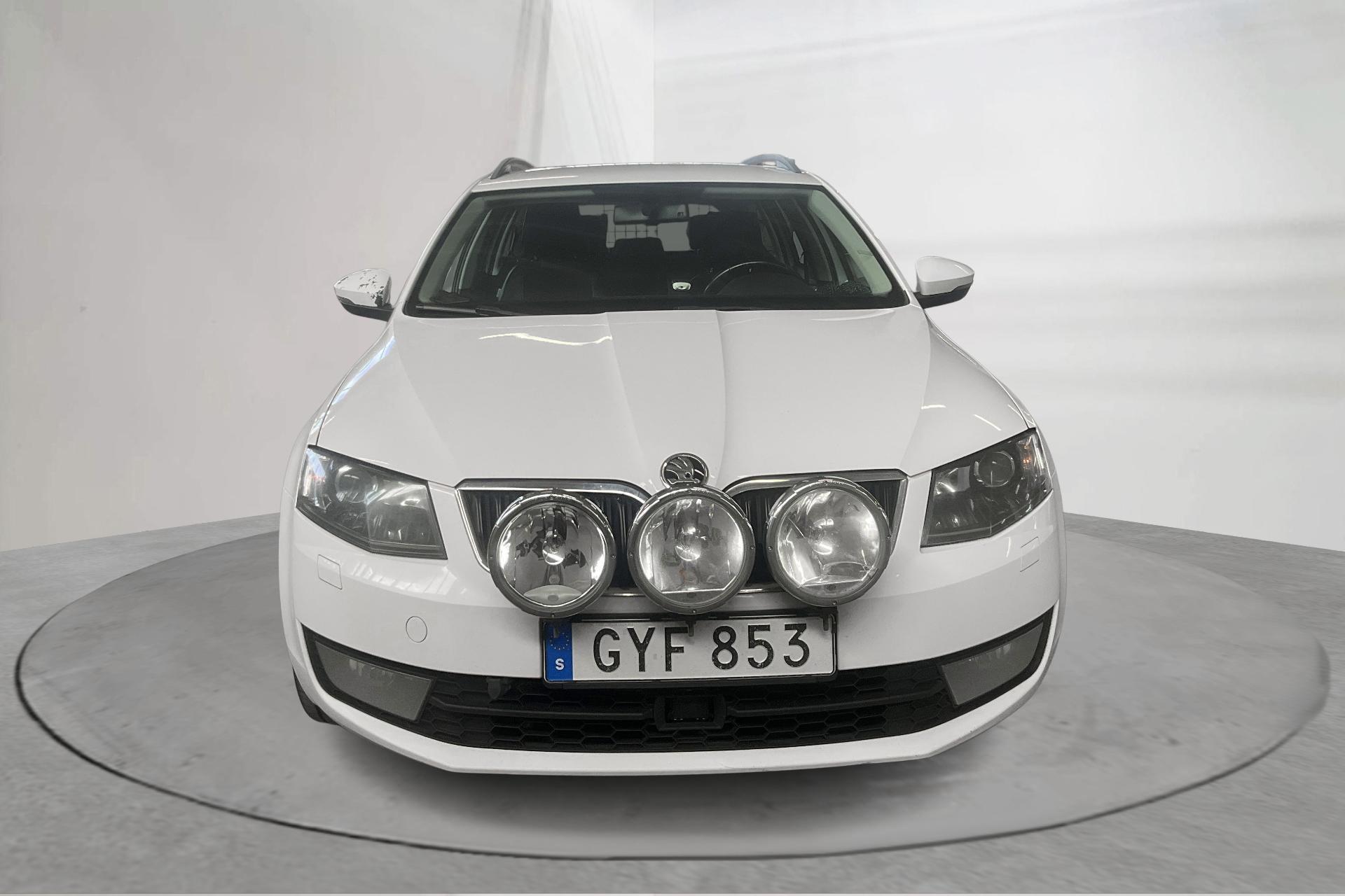 Skoda Octavia Kombi 1.6 TDI 4x4 2016, bild 5/17