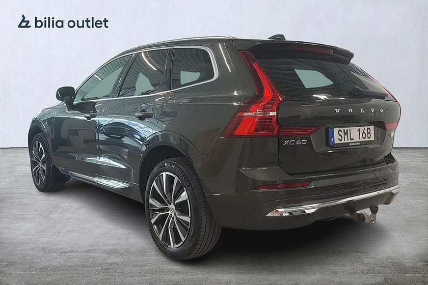 Bild 3 av Volvo XC60 Recharge T6 AWD Inscription Panorama B-kam H&K Drag HUD