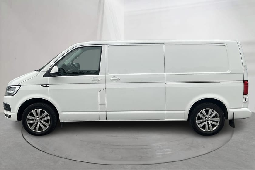 Bild 2 av Volkswagen Transporter T6 2.0 TDI (150hk) Verkstadsinredning