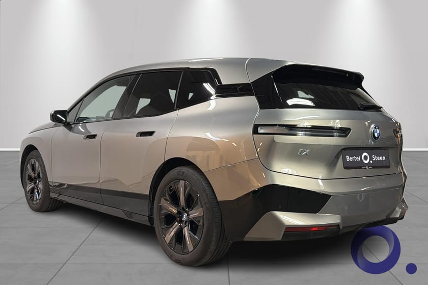 Bilde 3 av BMW iX xDrive40