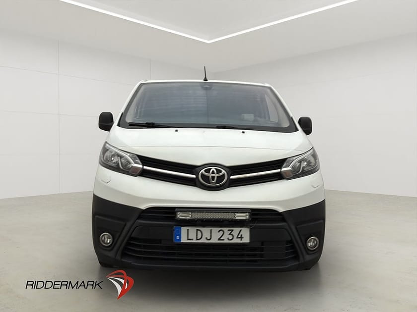 Bild 5 av Toyota Proace L2 Ny-Kamrem HUD Värmare PDC Drag 2xDörrar