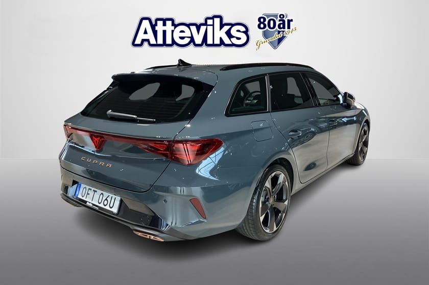 Bild 2 av CUPRA Leon Sportstourer e-Hybrid eHybrid 204hk DSG/Aut | 12mil |