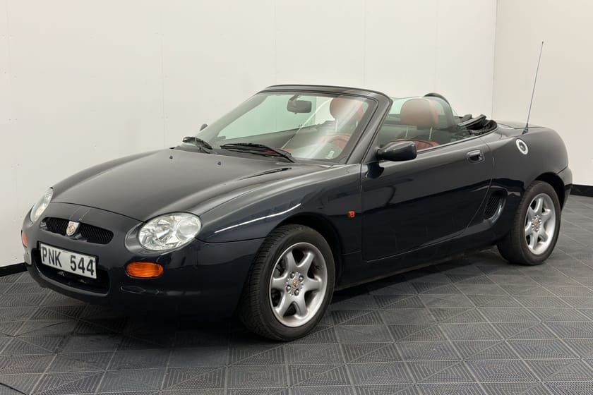 Bild 1 av MG F Cab 1.8 120hk Kamrem bytt